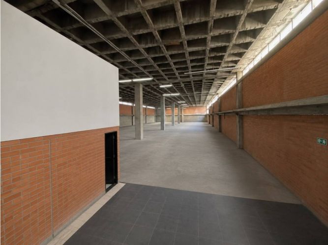 Bodega en arriendo en La Tablaza, La Estrella, 1200 m² · foto 11 de 13