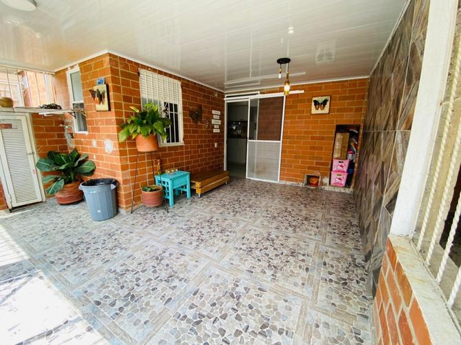Casa de 3 alcobas en venta en Alfaguara, Jamundí, 130 m² · foto 5 de 22