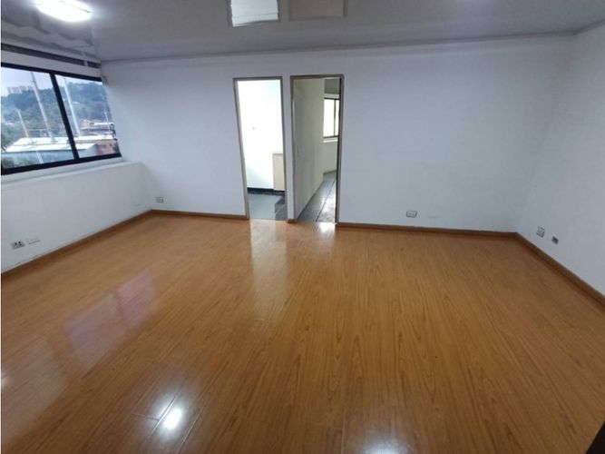 Bodega en arriendo en Caqueta, La Estrella, 710 m² · foto 9 de 13