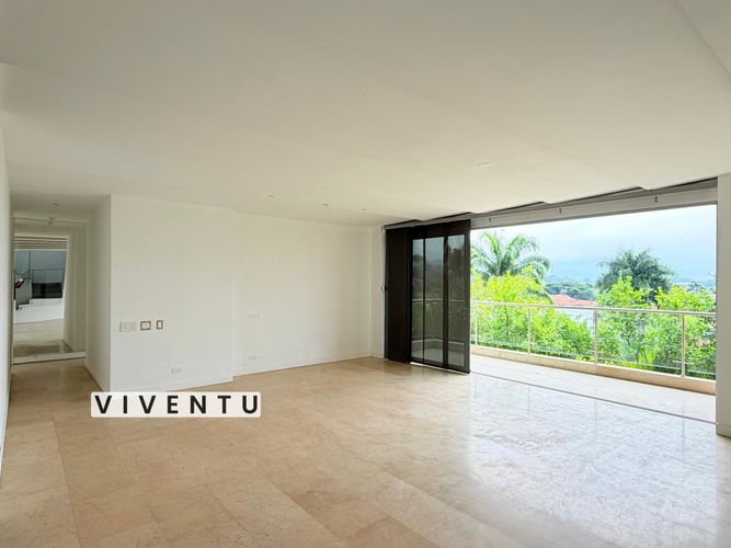 Apartamento de 5 alcobas en venta en Ciudad Jardin, Cali, 216 m² · foto 4 de 20