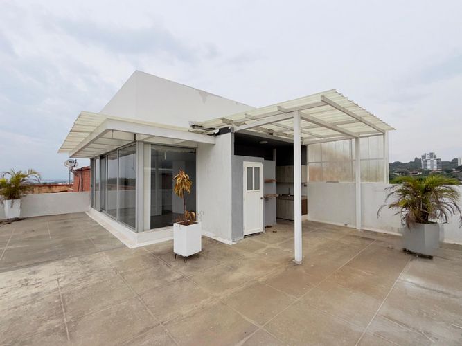 Apartamento de 5 alcobas en venta en Ciudad Jardin, Cali, 216 m² · foto 16 de 20