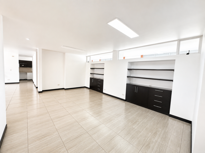 Apartamento de 3 alcobas en venta en Navarra, Bogotá, 240 m² · foto 2 de 22
