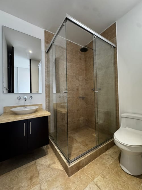 Apartamento de 3 alcobas en venta en Navarra, Bogotá, 240 m² · foto 11 de 22