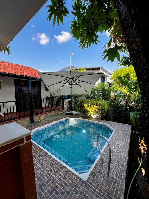Casa de 3 alcobas en venta en Guabinal Plan, Girardot, 280 m² · foto 5 de 20