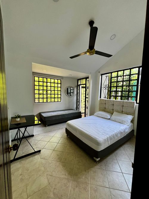 Casa de 3 alcobas en venta en Guabinal Plan, Girardot, 280 m² · foto 11 de 20