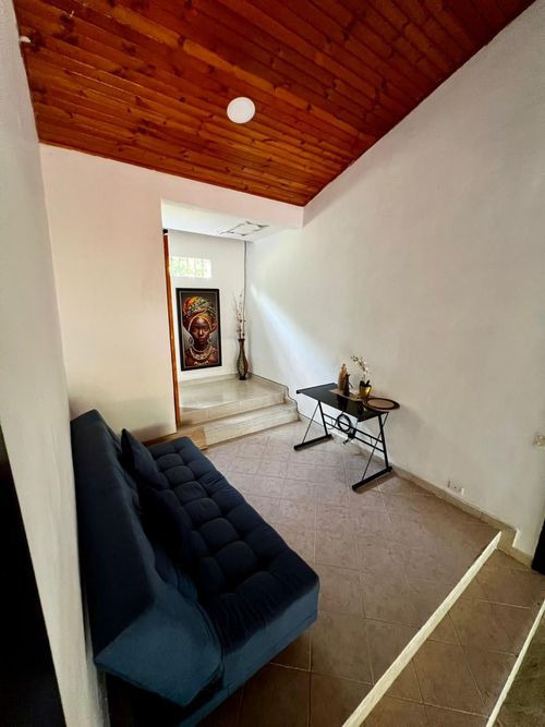 Casa de 3 alcobas en venta en Guabinal Plan, Girardot, 280 m² · foto 15 de 20