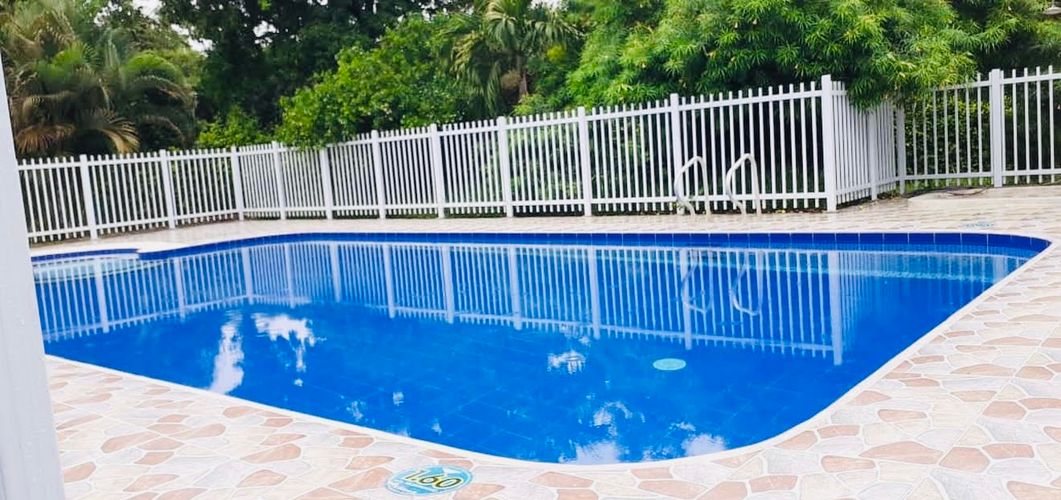 Casa de 3 alcobas en venta en Guabinal Plan, Girardot, 280 m² · foto 19 de 20