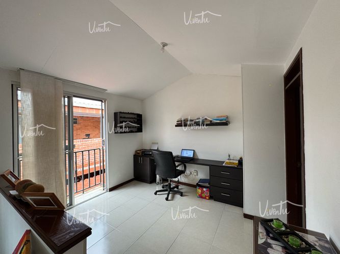 Casa de 4 alcobas en venta en El Castillo, Jamundí, 130 m² · foto 13 de 19