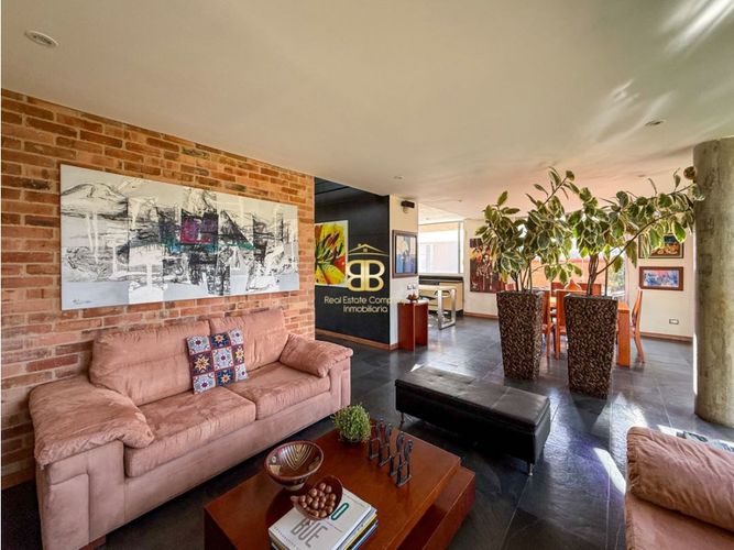 Casa de 3 alcobas en venta en Pasadena, Chía, 240 m² · foto 2 de 24
