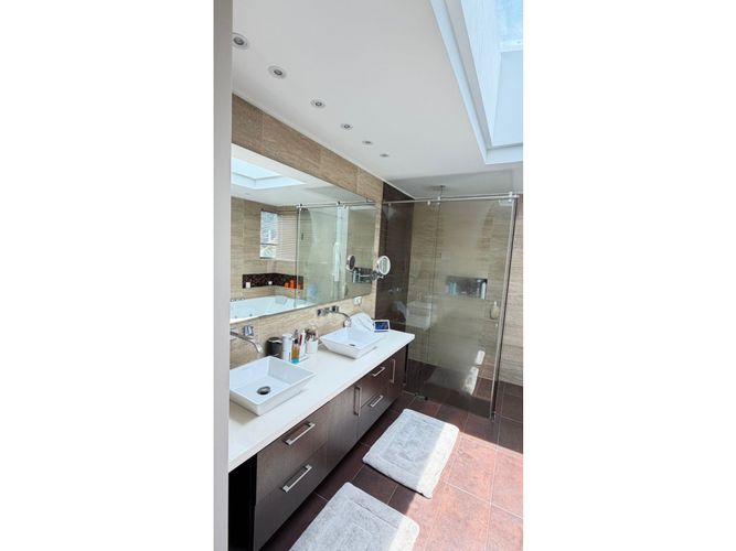 Casa de 4 alcobas en venta en Aposentos, Sopó, 550 m² · foto 13 de 24