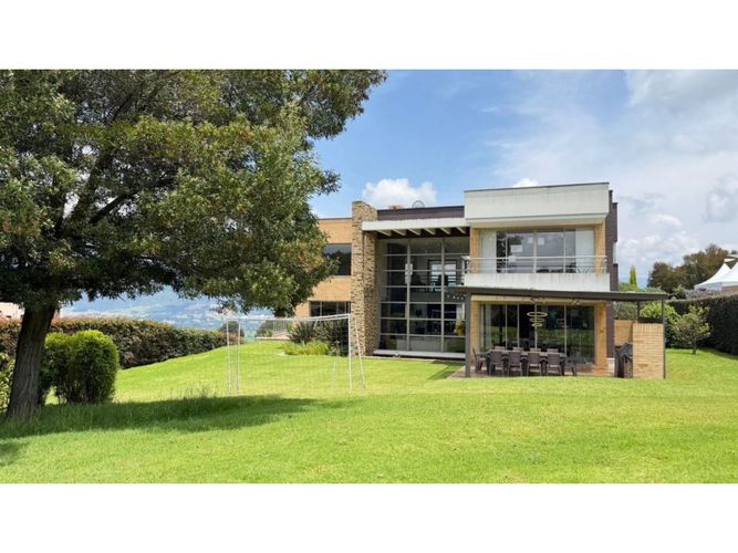 Casa de 4 alcobas en venta en Aposentos, Sopó, 550 m² · foto 16 de 24
