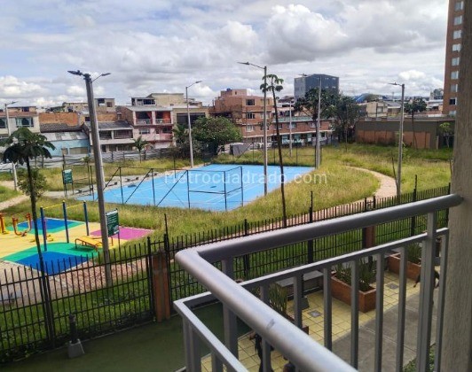 Apartamento en venta en Boyaca Real, Bogotá · foto 3 de 9