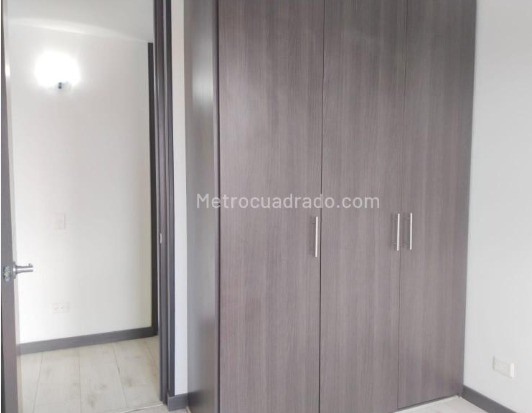 Apartamento en venta en Boyaca Real, Bogotá · foto 4 de 9