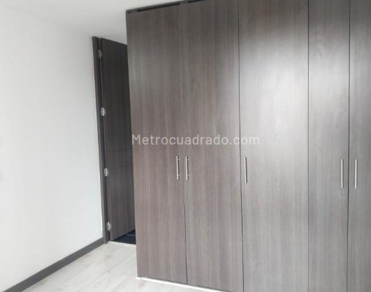 Apartamento en venta en Boyaca Real, Bogotá · foto 5 de 9