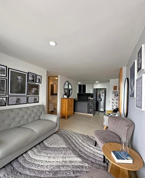 Apartamento de 3 alcobas en venta en Mayorca, Envigado, 79 m² · foto 9 de 13