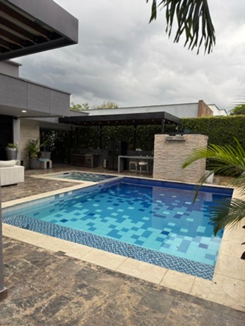 Casa de 5 alcobas en venta en Cr. Valle Verde, Jamundí, 414 m² · foto 9 de 20