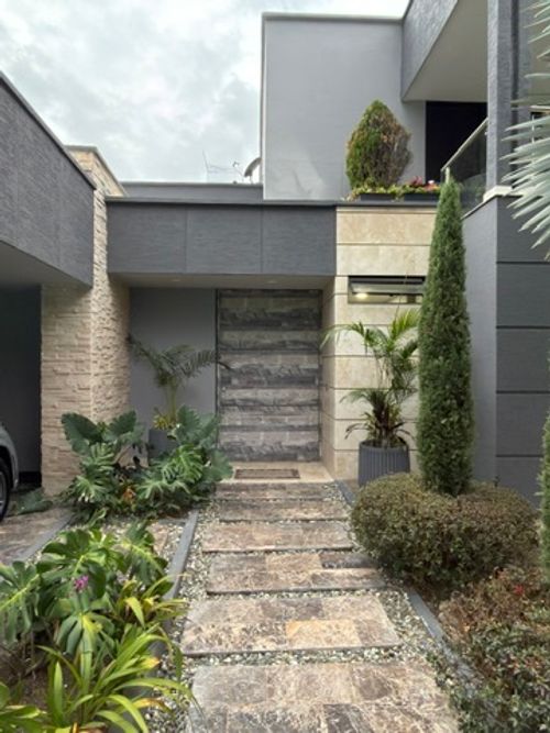 Casa de 5 alcobas en venta en Cr. Valle Verde, Jamundí, 414 m² · foto 12 de 20