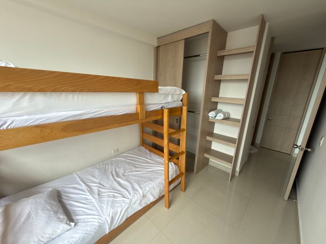 Apartamento de 3 alcobas en venta en Ricaurte, 72 m² · foto 7 de 19