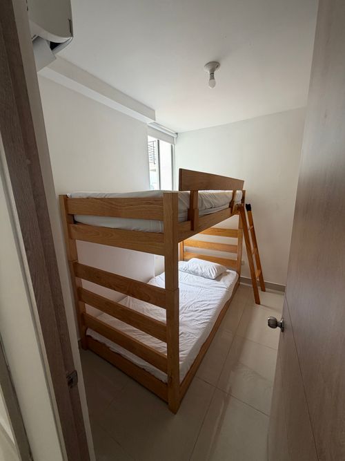Apartamento de 3 alcobas en venta en Ricaurte, 72 m² · foto 13 de 19