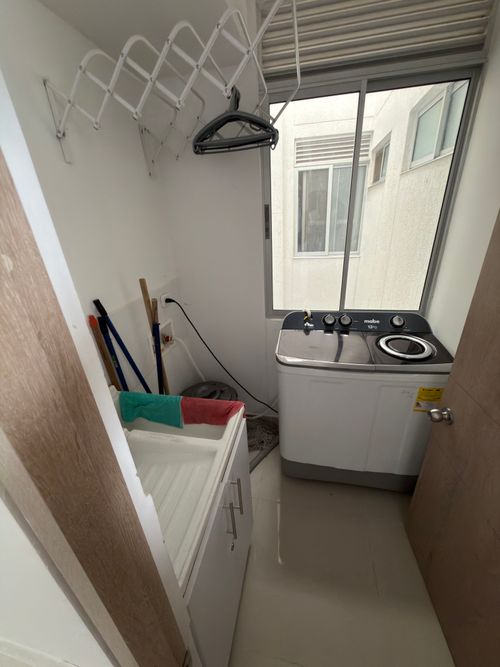 Apartamento de 3 alcobas en venta en Ricaurte, 72 m² · foto 16 de 19