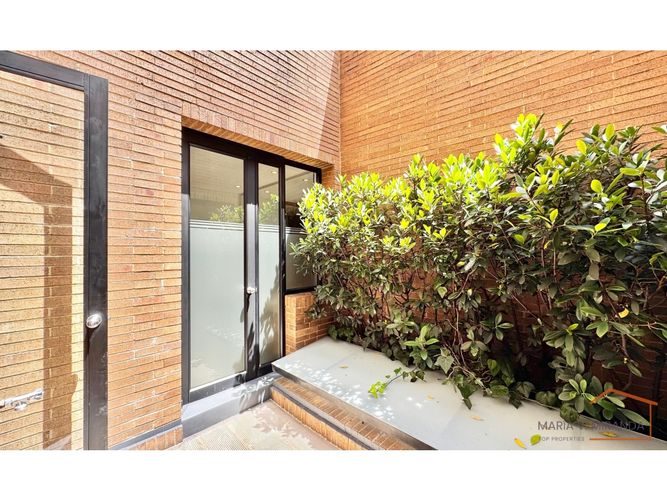 Apartamento de 2 alcobas en venta en Santa Barbara Alta, Bogotá, 193 m² · foto 3 de 24