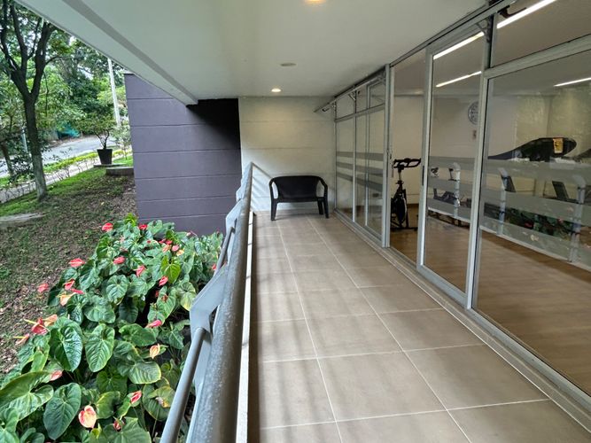 Apartamento de 3 alcobas en venta en Guayanas, Floridablanca, 94 m² · foto 11 de 24