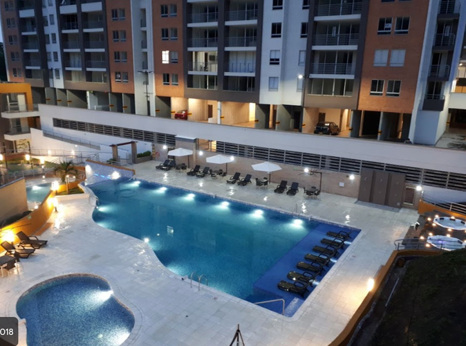 Apartamento de 3 alcobas en venta en Guayanas, Floridablanca, 94 m² · foto 6 de 24