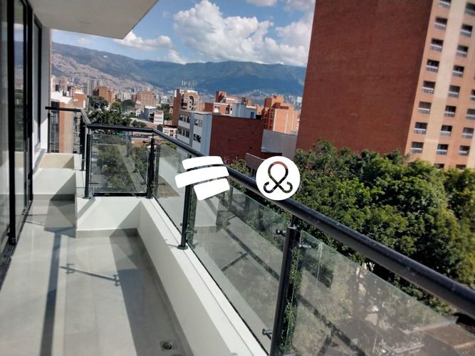 Apartamento de 3 alcobas en venta en Laureles, Medellín, 109 m² · foto 7 de 13
