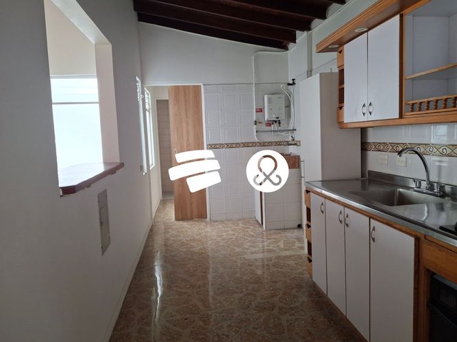 Apartamento de 4 alcobas en venta en Laureles, Medellín, 146 m² · foto 7 de 19