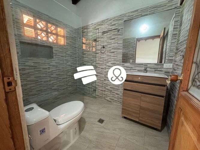 Finca en venta en Santa Elena, Medellín, 1320 m² · foto 11 de 12