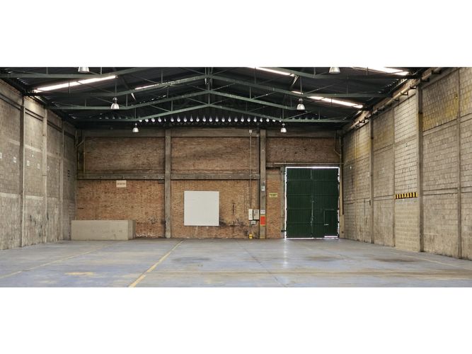 Bodega en arriendo en Mosquera, 1308 m² · foto 4 de 9