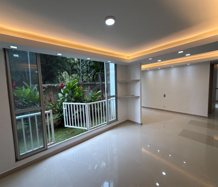 Apartamento en venta en Altos De Santa Elena, Cali · foto 5 de 24