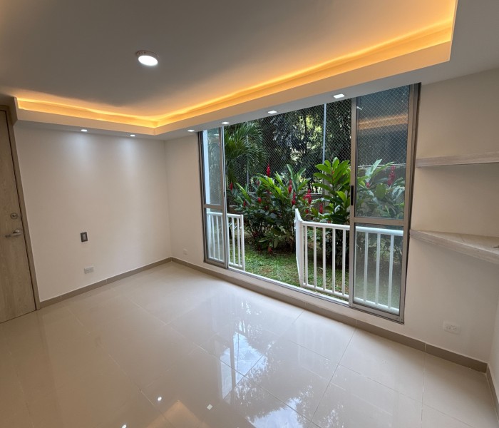 Apartamento en venta en Altos De Santa Elena, Cali · foto 6 de 24