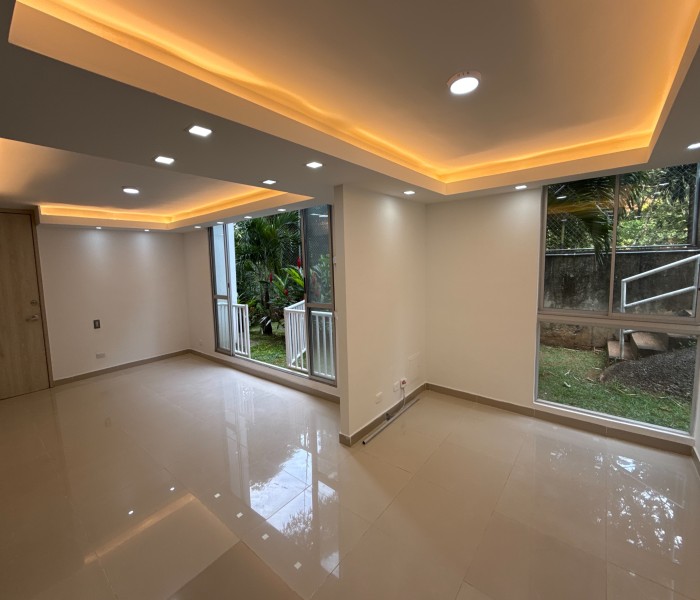 Apartamento en venta en Altos De Santa Elena, Cali · foto 9 de 24