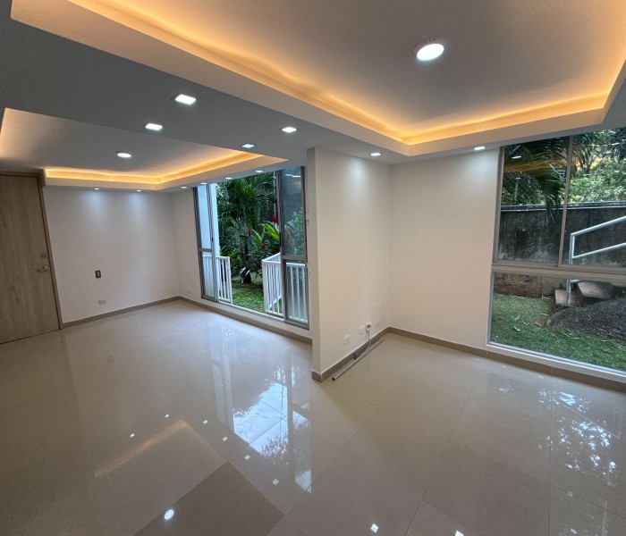 Apartamento en venta en Altos De Santa Elena, Cali · foto 15 de 24