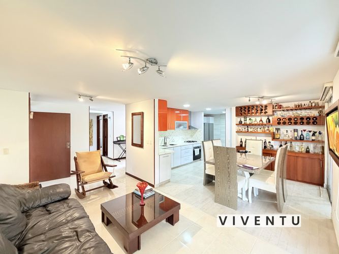 Casa de 4 alcobas en venta en El Castillo, Jamundí, 223 m² · foto 2 de 21