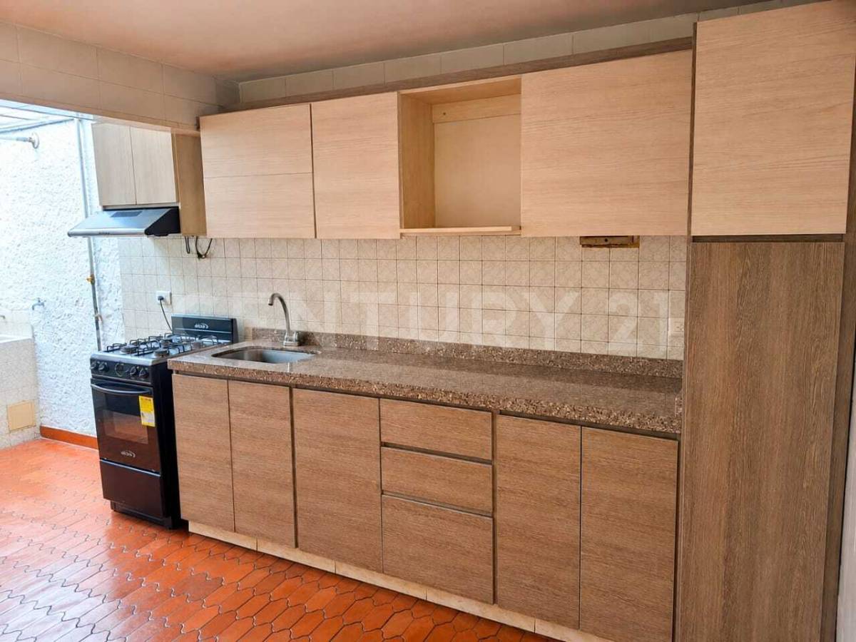 Casa en venta en Castilla, Bogotá · foto 10 de 20