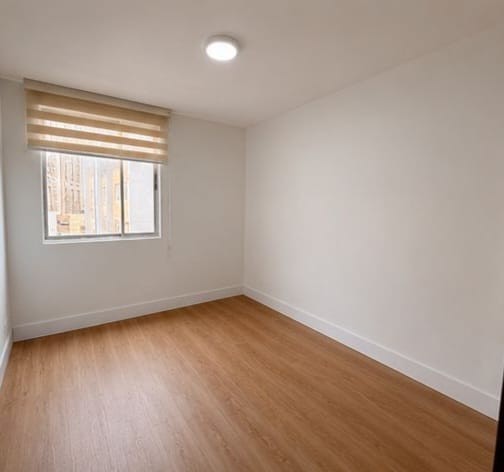 Apartamento en venta en Mazuren, Bogotá · foto 2 de 14