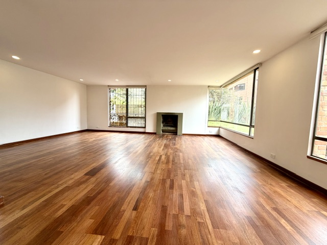 Apartamento en Arriendo en Los rosales, Bogotá