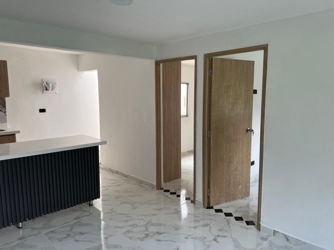 Apartaestudio en venta en Belén Miravalle, Medellín, 49 m² · foto 2 de 24