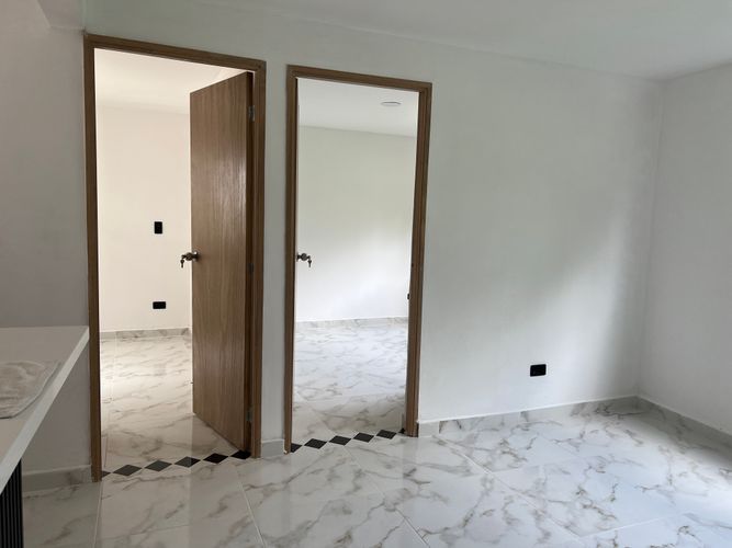 Apartaestudio en venta en Belén Miravalle, Medellín, 49 m² · foto 3 de 24