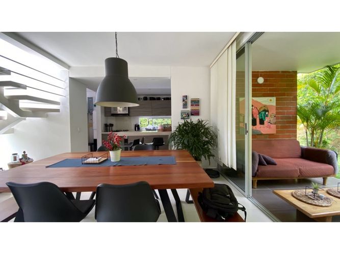 Casa de 3 alcobas en venta en Alfaguara, Jamundí, 474 m² · foto 2 de 13