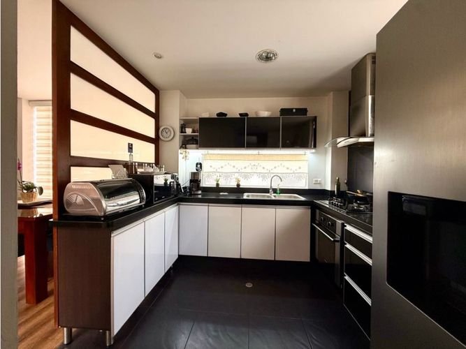 Casa de 3 alcobas en venta en La Estrella, Chía, 201 m² · foto 5 de 20