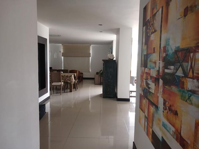 Apartamento de 4 alcobas en venta en Santa Teresita, Cali, 245 m² · foto 8 de 24