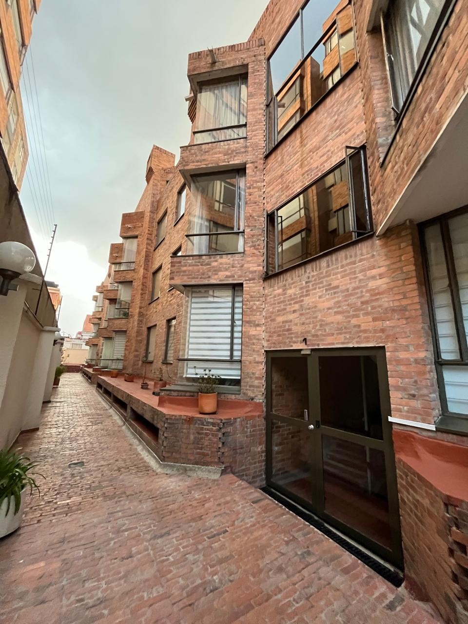 Apartamento en venta en Cedritos, Bogotá · foto 3 de 12