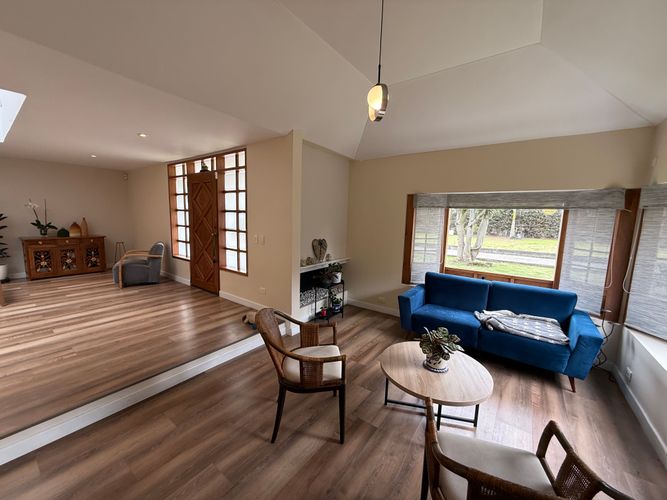 Casa de 4 alcobas en venta en San Jose De Bavaria, Bogotá, 214 m² · foto 6 de 20