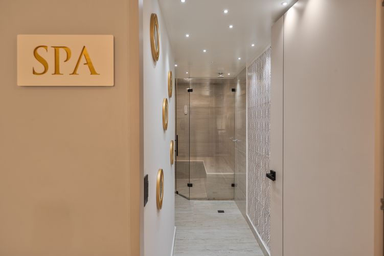 Apartamento de 3 alcobas en venta en La Florida, Medellín, 200 m² · foto 3 de 18