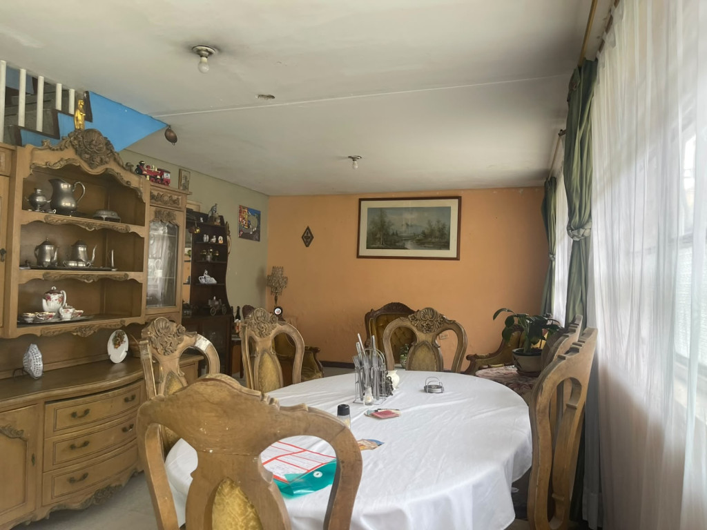 Casa en venta en Santa Isabel, Bogotá · foto 3 de 22