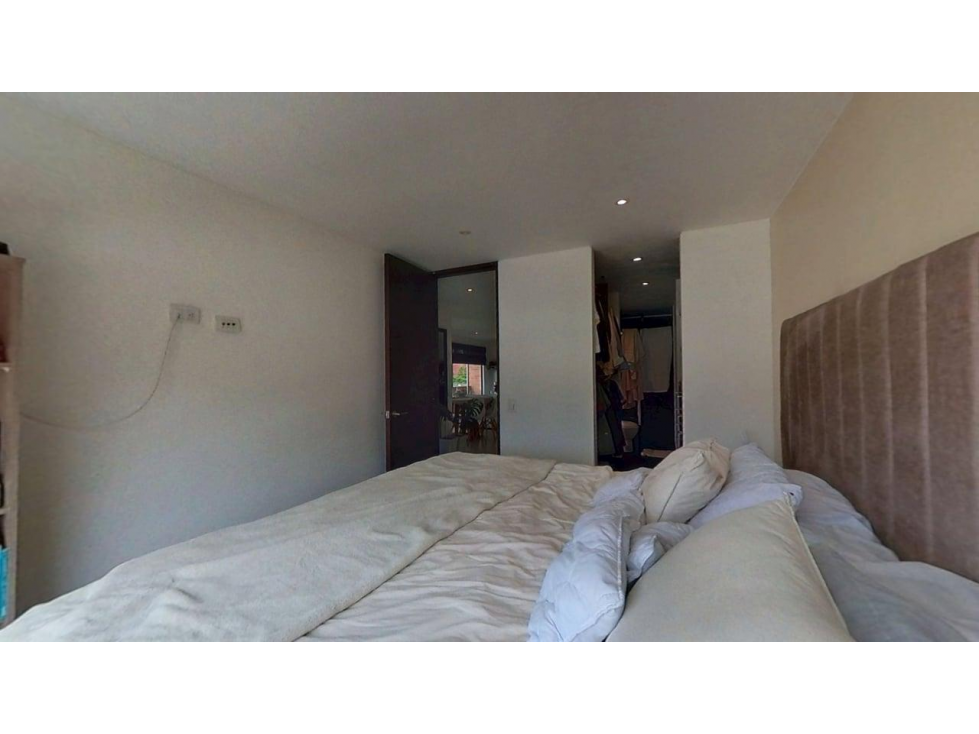 Apartamento en venta en Chico Norte, Bogotá · foto 4 de 9