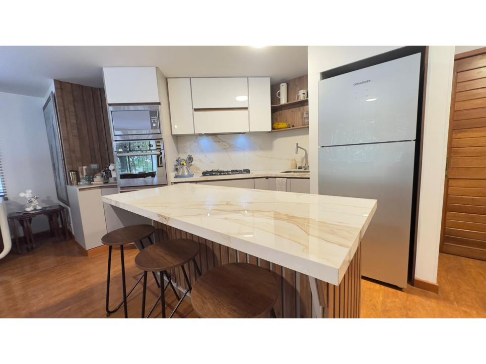 Apartamento en venta en San Patricio, Bogotá · foto 3 de 7